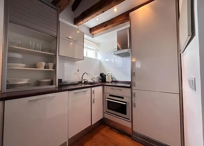 Emblematic Flat In Madrid Central - Arenal